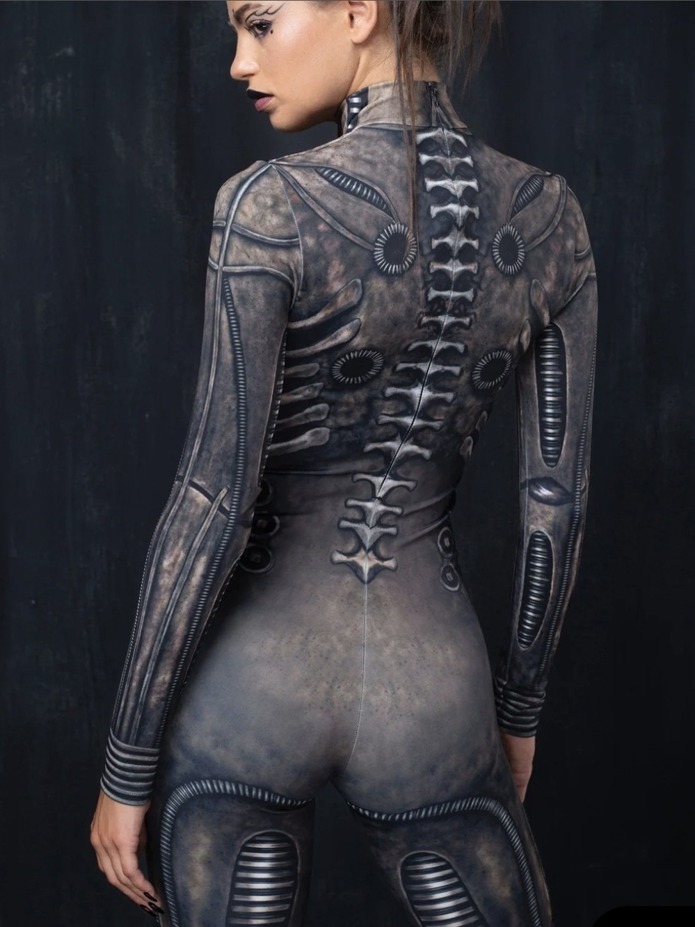 Badinka Xenomorph Costume - Bodysuit Medium - Picture 4 of 8